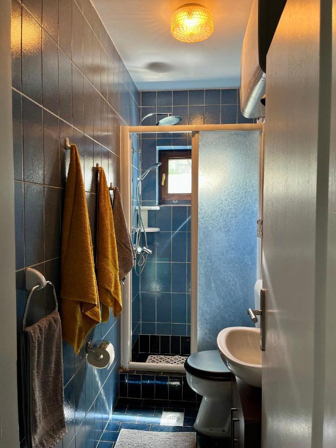 Apartmani Zora Cres Luaran gambar