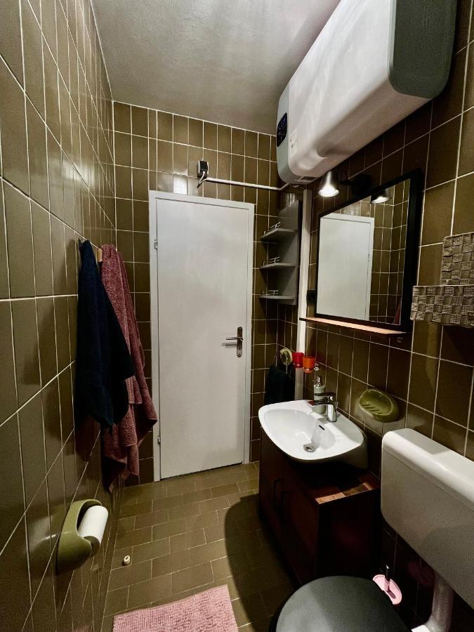 Apartmani Zora Cres Luaran gambar
