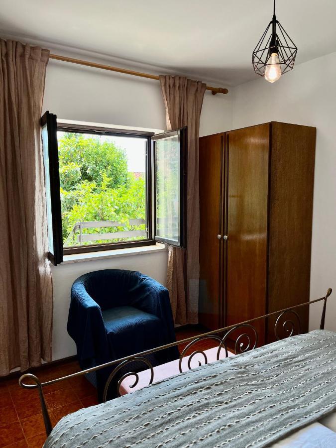 Apartmani Zora Cres Luaran gambar